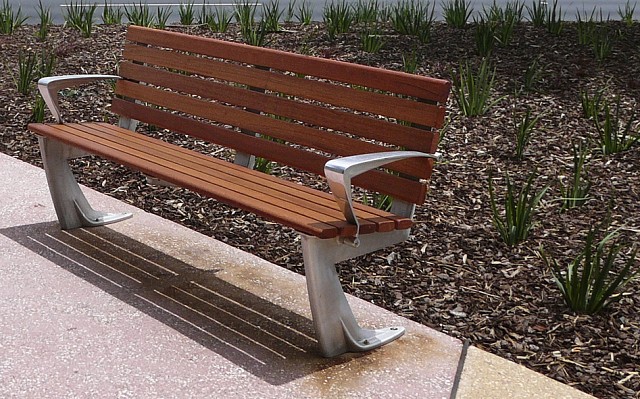 Image 001